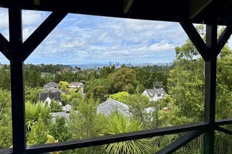 Photo of property in 50 Balmain Road, Chatswood, Auckland, 0626