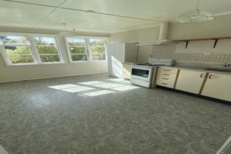 Photo of property in 31 Atiawa Crescent, Waiwhetu, Lower Hutt, 5010