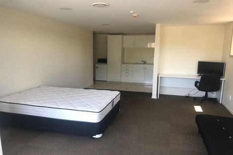 Photo of property in 2 Greensboro Street, Hamilton East, Hamilton, 3216