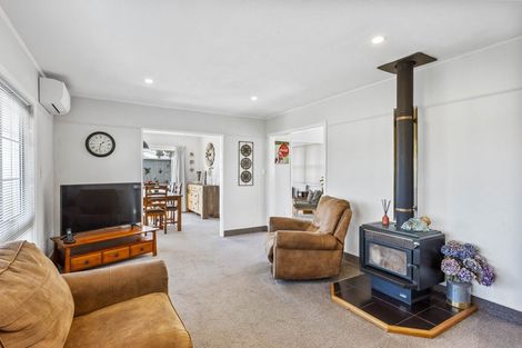 Photo of property in 13 Rangiatea Street, Paraparaumu Beach, Paraparaumu, 5032