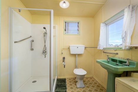Photo of property in 732 Thames Coast Sh25 Road, Tapu, Thames, 3575