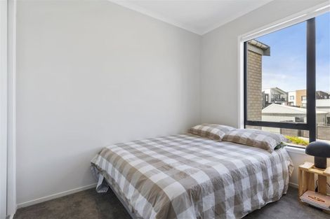 Photo of property in 2/48 Nugget Avenue, Hobsonville, Auckland, 0616