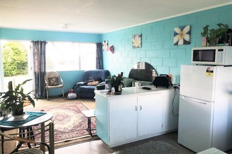 Photo of property in 18 Kent Street, Waiuku, 2123