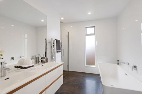 Photo of property in 95c Edgeware Road, St Albans, Christchurch, 8014