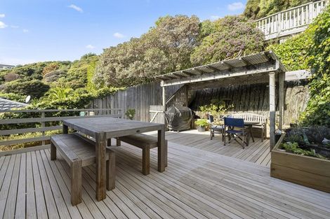 Photo of property in 37 Leeward Drive, Whitby, Porirua, 5024