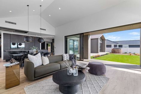 Photo of property in 293 Kitchener Road, Pukekohe, 2120