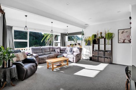 Photo of property in 96 Bayly Road, Blagdon, New Plymouth, 4310