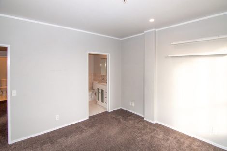 Photo of property in Maddison Apartments, 3/6a Queen Street, Palmerston North, 4410