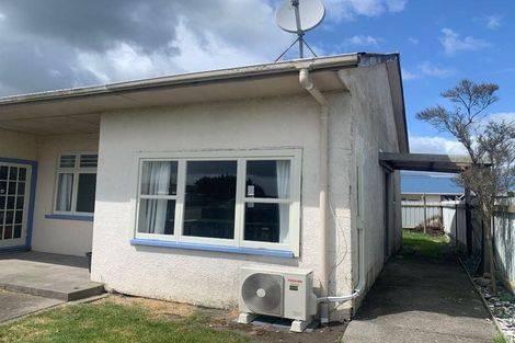 Photo of property in 12b-1 Gladstone Street, Westport, 7825