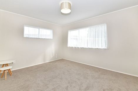Photo of property in 96c Lakeside Drive, Orewa, 0931