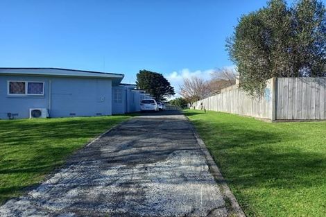 Photo of property in 18 Kent Street, Waiuku, 2123