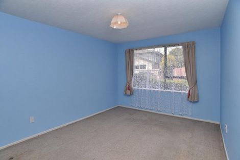 Photo of property in 6 Florance Place, Parklands, Christchurch, 8083