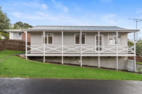 Photo of property in 37 Moire Road, Massey, Auckland, 0614