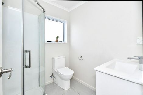 Photo of property in 55a Senator Drive, Manurewa, Auckland, 2105