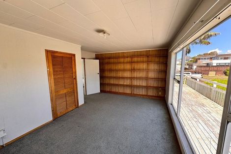 Photo of property in 279 Pakuranga Road, Pakuranga Heights, Auckland, 2010