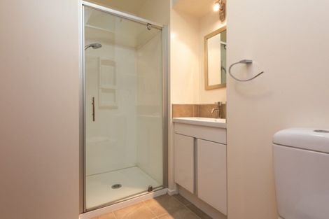 Photo of property in 2/35 Solway Avenue, Ilam, Christchurch, 8041