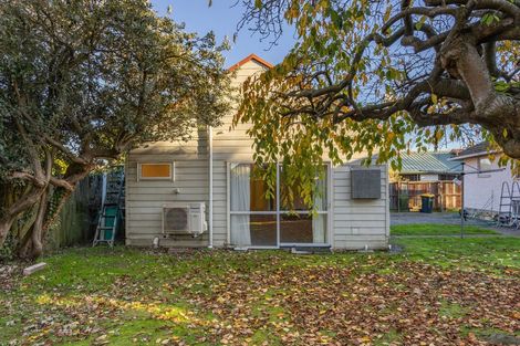 Photo of property in 14 Withells Road, Avonhead, Christchurch, 8042