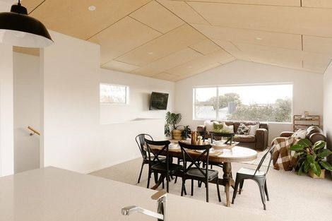 Photo of property in 603a Maunganui Road, Mount Maunganui, 3116