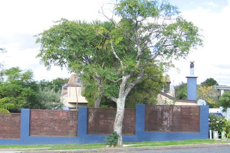 Photo of property in 1/34 Eastern Beach Road, Eastern Beach, Auckland, 2012