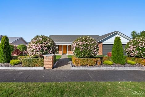 Photo of property in 11 Ormrod Grove, Riverstone Terraces, Upper Hutt, 5018