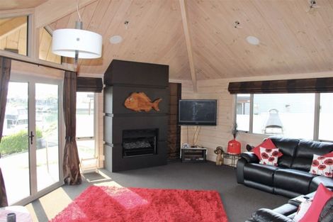 Photo of property in 1 Leeward Drive, Whitianga, 3510