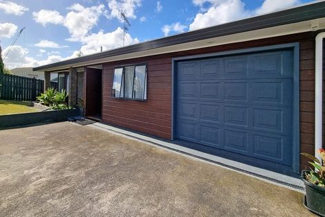 Photo of property in 8 Owl Court, Unsworth Heights, Auckland, 0632