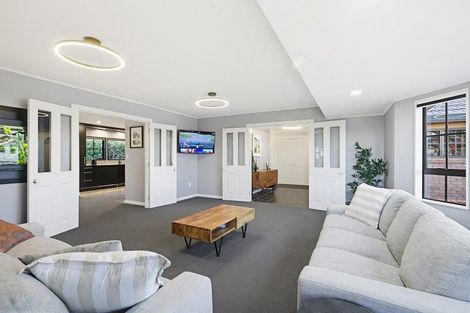 Photo of property in 11 Ramphal Terrace, Khandallah, Wellington, 6035