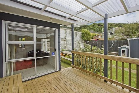 Photo of property in 10 Gardiner Grove, Wainuiomata, Lower Hutt, 5014