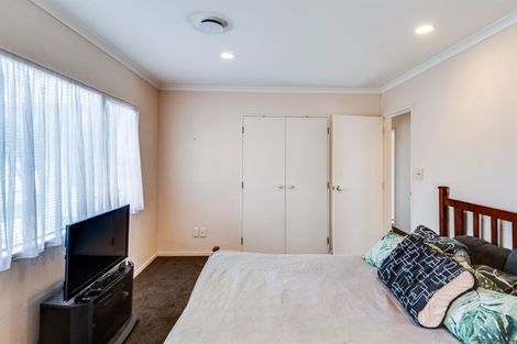 Photo of property in 2a Cassino Crescent, Onekawa, Napier, 4110