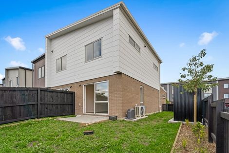 Photo of property in 1/474 West Coast Road, Glen Eden, Auckland, 0602