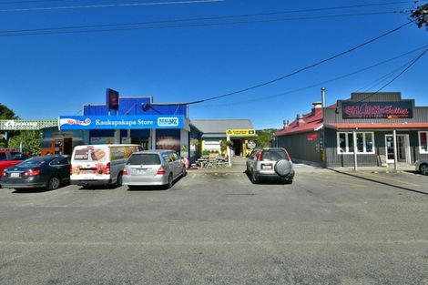 Photo of property in 33 Awatiro Drive, Kaukapakapa, 0871