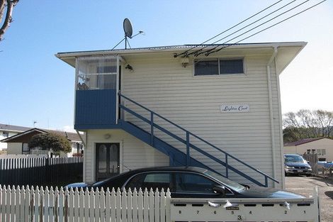 Photo of property in 4/36 Leighton Avenue, Waiwhetu, Lower Hutt, 5010