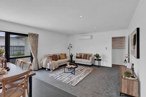 Photo of property in 7 Derwent Place, Flagstaff, Hamilton, 3210