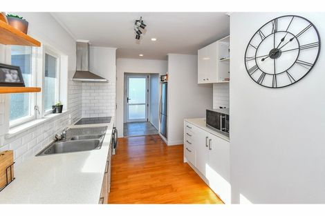Photo of property in 40 Orion Street, Papakura, 2110