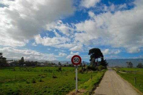 Photo of property in 3 Ray Street, Karamea, 7893