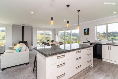 Photo of property in 11 Kens Lane, Sawyers Bay, Port Chalmers, 9023