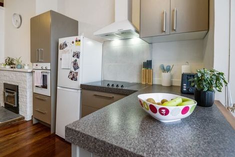 Photo of property in 1/1 Outram Road, Akina, Hastings, 4122