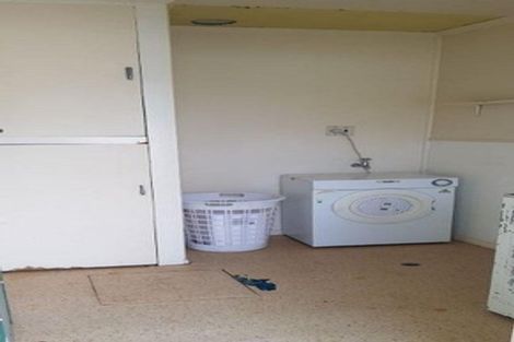 Photo of property in 34 Pioneer Highway, Awapuni, Palmerston North, 4412