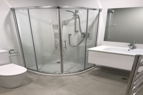 Photo of property in 7 Weka Close, Red Beach, 0932