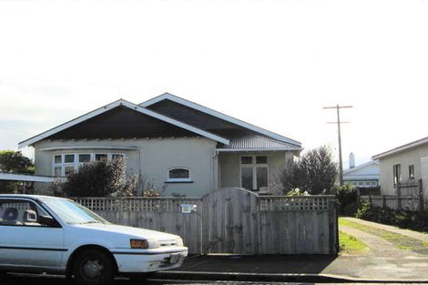 Photo of property in 28a Hargest Crescent, Saint Kilda, Dunedin, 9012