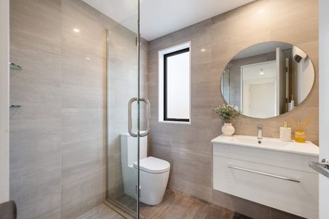 Photo of property in 2/59 Waimairi Road, Upper Riccarton, Christchurch, 8041