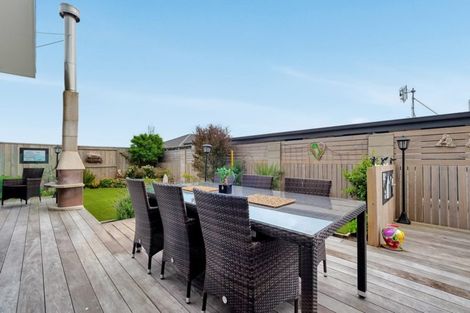 Photo of property in 43 Excelsa Place, Papamoa Beach, Papamoa, 3118
