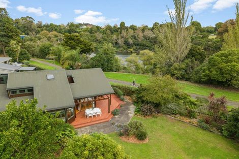 Photo of property in 14 Dillon Place, Hamilton East, Hamilton, 3216