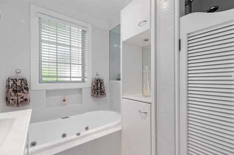Photo of property in 207 Levers Road, Matua, Tauranga, 3110