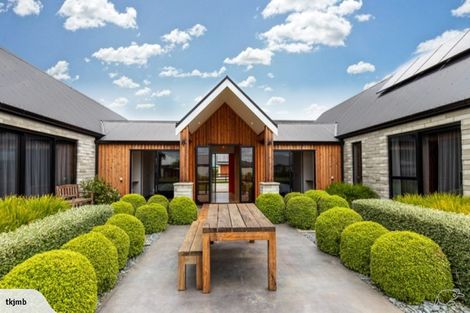 Photo of property in 7 Harmony Way, Cambridge, 3434