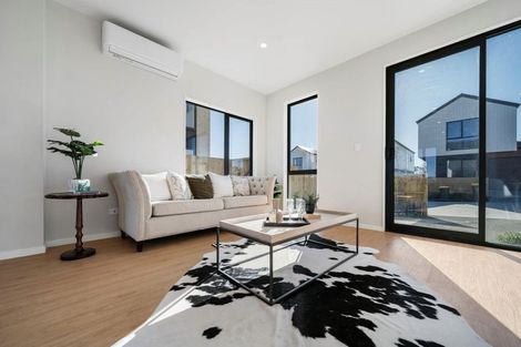 Photo of property in 4a Mahogany Street, Westgate, 0814