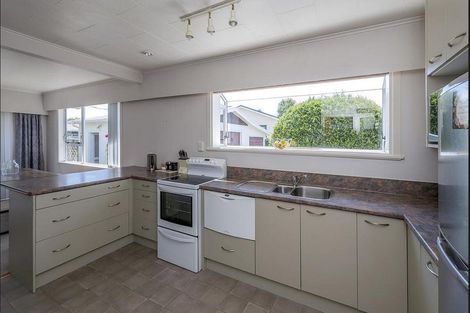 Photo of property in 84 Kirk Street, Otaki, 5512