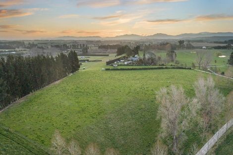 Photo of property in 934 Oxford Road, Fernside, 7471