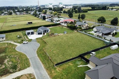 Photo of property in 16 Tui Place, Edendale, Wyndham, 9893