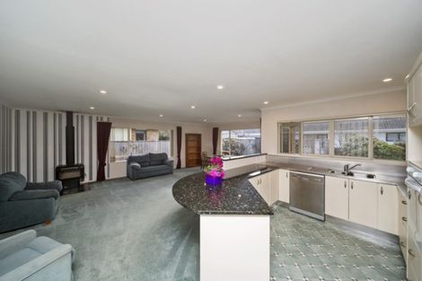 Photo of property in 20 Verona Place, Stratford, 4332